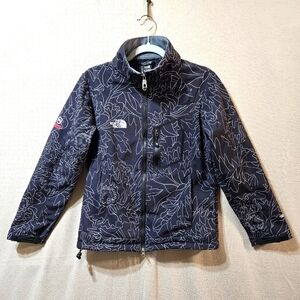 North Face Summit Series Dark Grey Patterned Soft Shell Jacket In Size Med